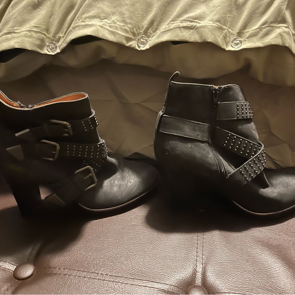 Sofft leather studded boots